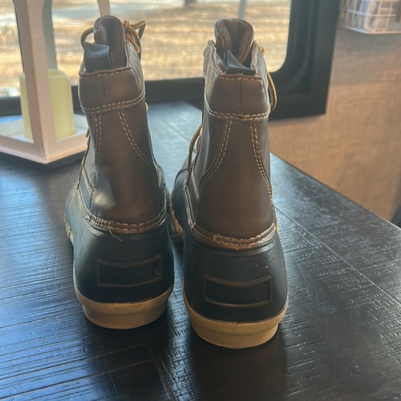 Itasca Waterproof Duck Boots - Picture 9 of 12